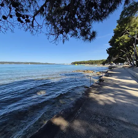 Beauty Mobile - Biograd, Soline Biograd Na Moru