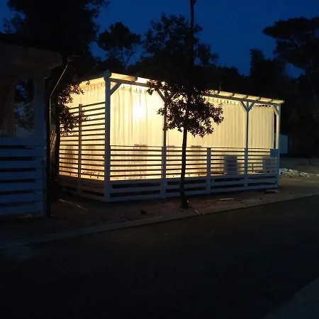 Κάμπινγκ Beauty Mobile - Biograd, Soline