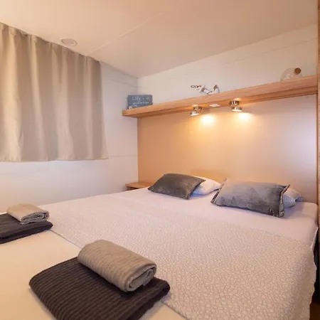 Campsite Beach Beauty Mobile Home - Biograd, Soline *